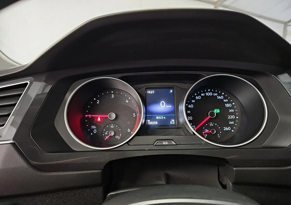 Volkswagen Tiguan cena 86900 przebieg: 188180, rok produkcji 2019 z Wejherowo małe 407